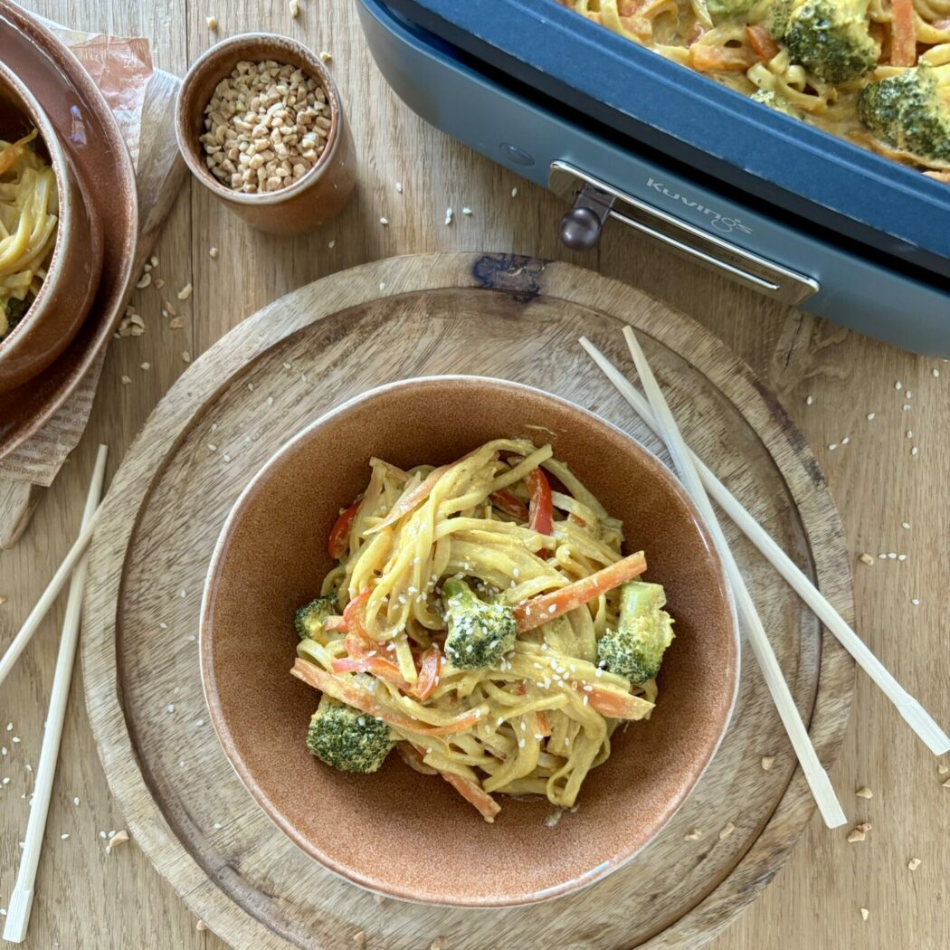 Makaron chow mein z warzywami